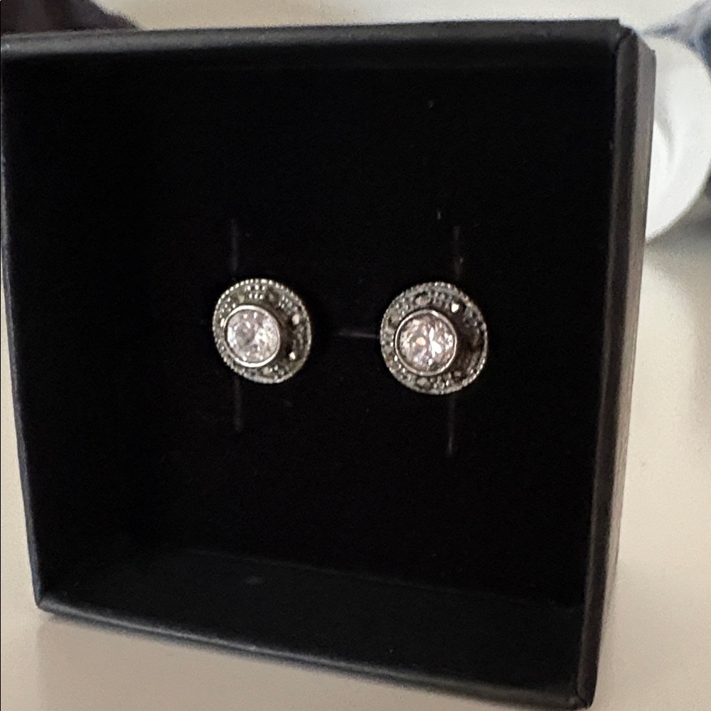 Vintage Sterling Silver Cz Stones with Marcasite stones 925